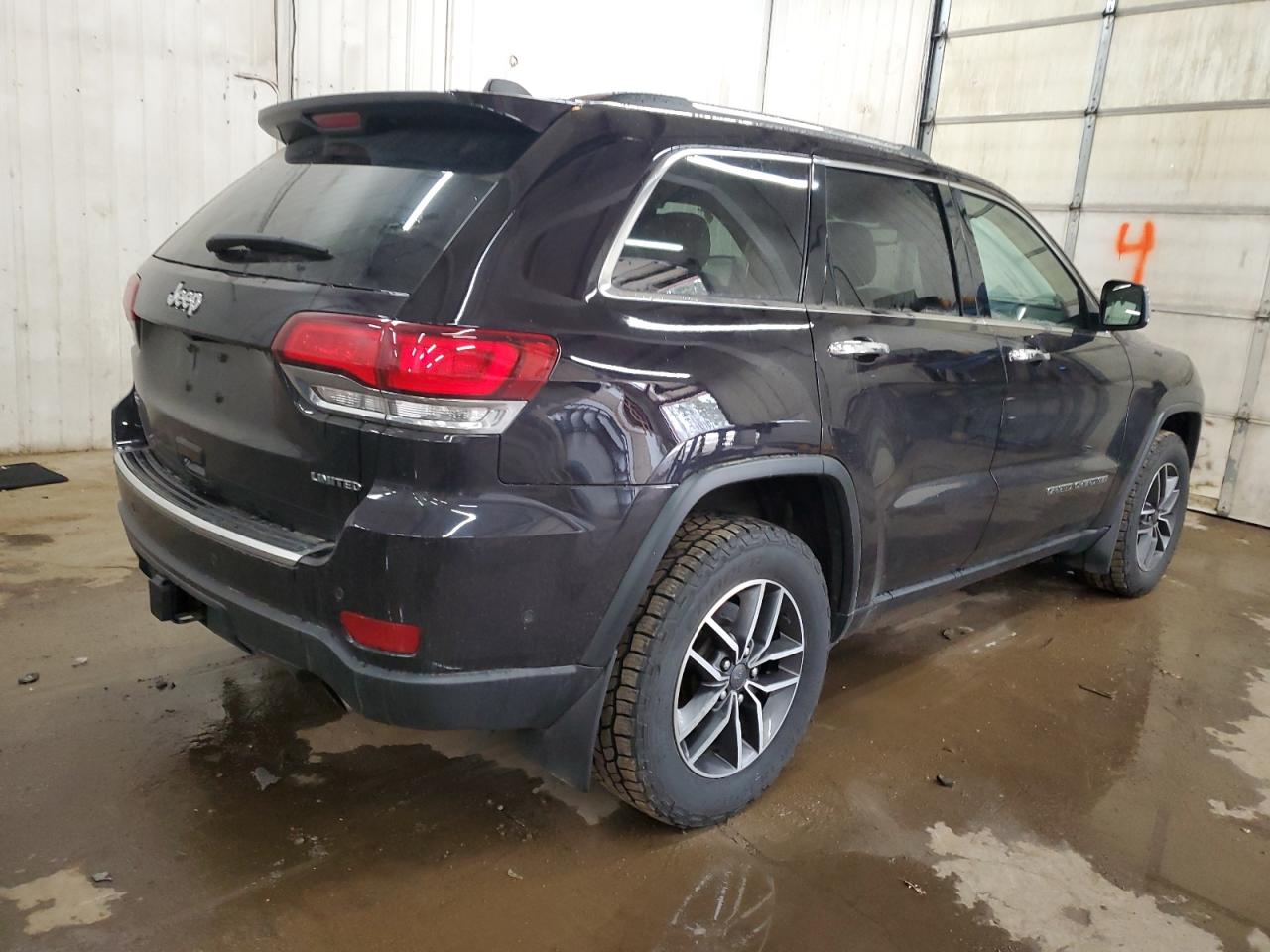 2020 Jeep Grand Cherokee VIN 1C4RJFBG3LC369410 Copart auction photo, front end / side damage thumbnail 3