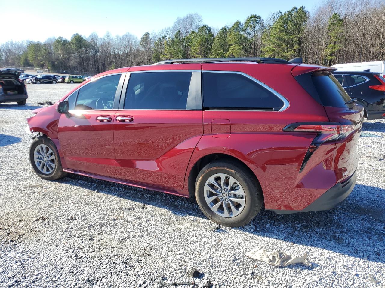 2022 Toyota Sienna VIN 5TDYRKEC8NS130037 Copart auction photo, front end / minor dent/scratches damage thumbnail 2