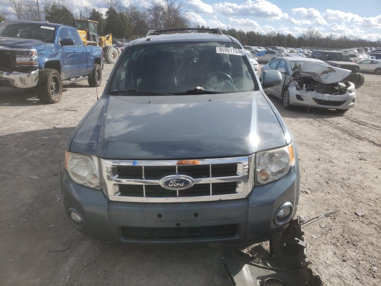 2011 Ford Escape VIN 1FMCU0EGXBKB22844 Copart auction photo, all over damage thumbnail 5