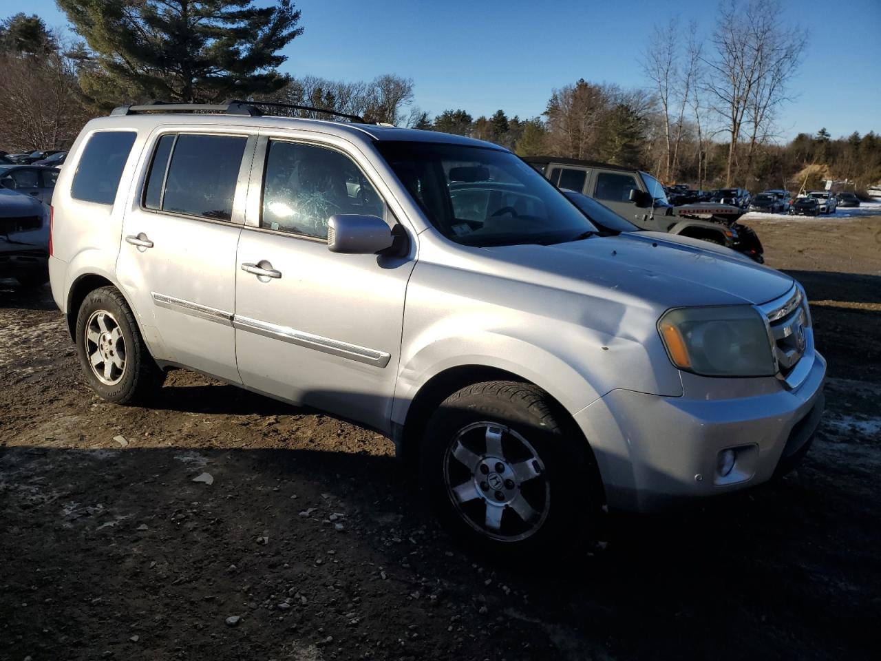 2010 Honda Pilot VIN 5FNYF3H9XAB022726 Copart auction photo, minor dent/scratches damage thumbnail 4