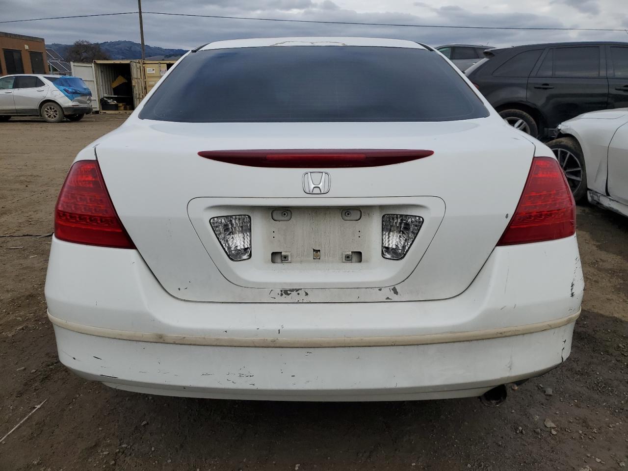 2006 Honda Accord VIN 1HGCM56326A097769 Copart auction photo, side / rear end damage thumbnail 6