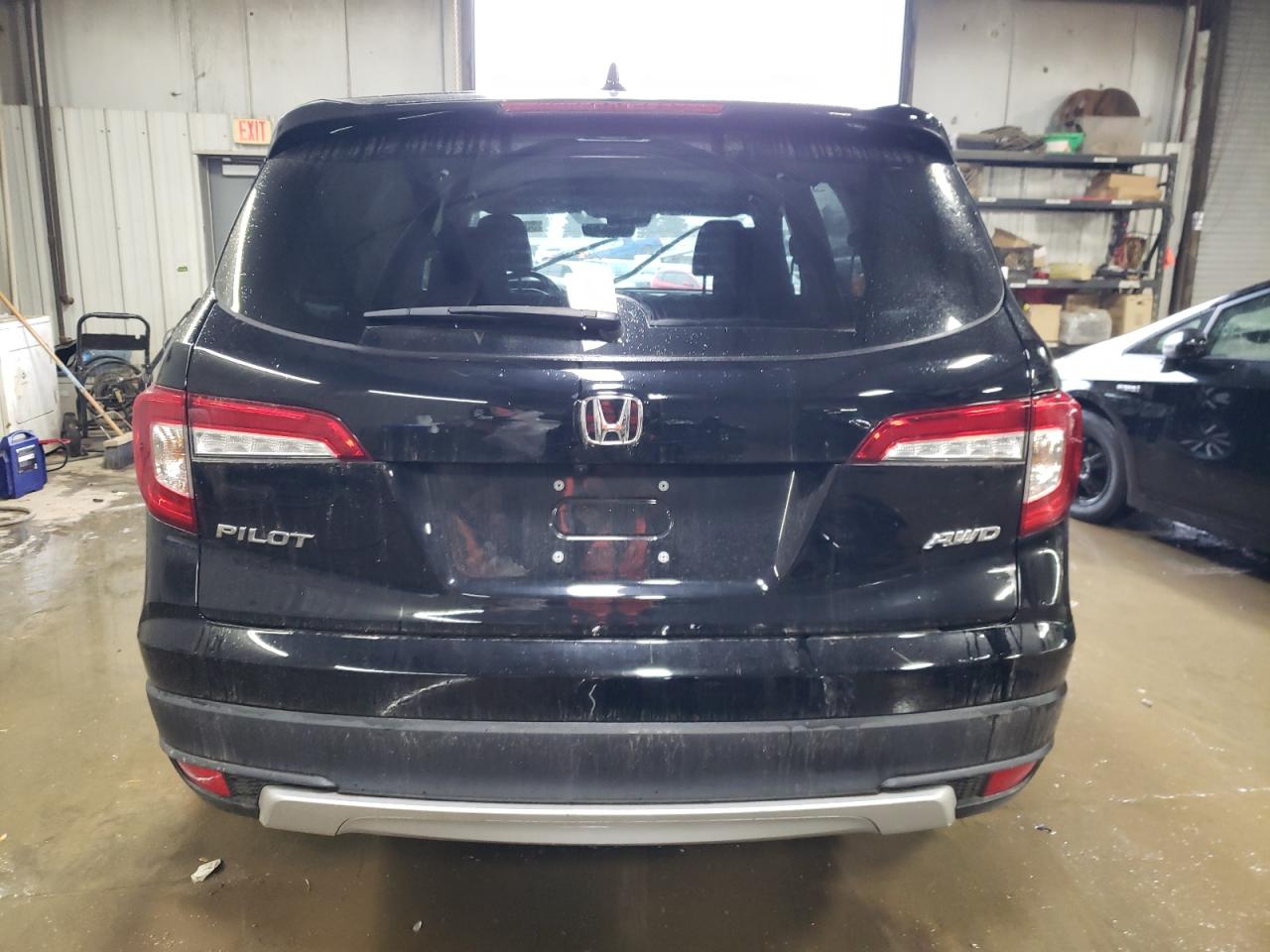 2022 Honda Pilot VIN 5FNYF6H59NB000799 Copart auction photo, front end / side damage thumbnail 6