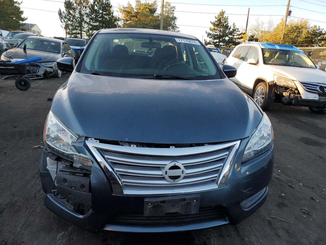 2014 Nissan Sentra VIN 3N1AB7AP2EY235714 Copart auction photo, front end / hail damage thumbnail 5