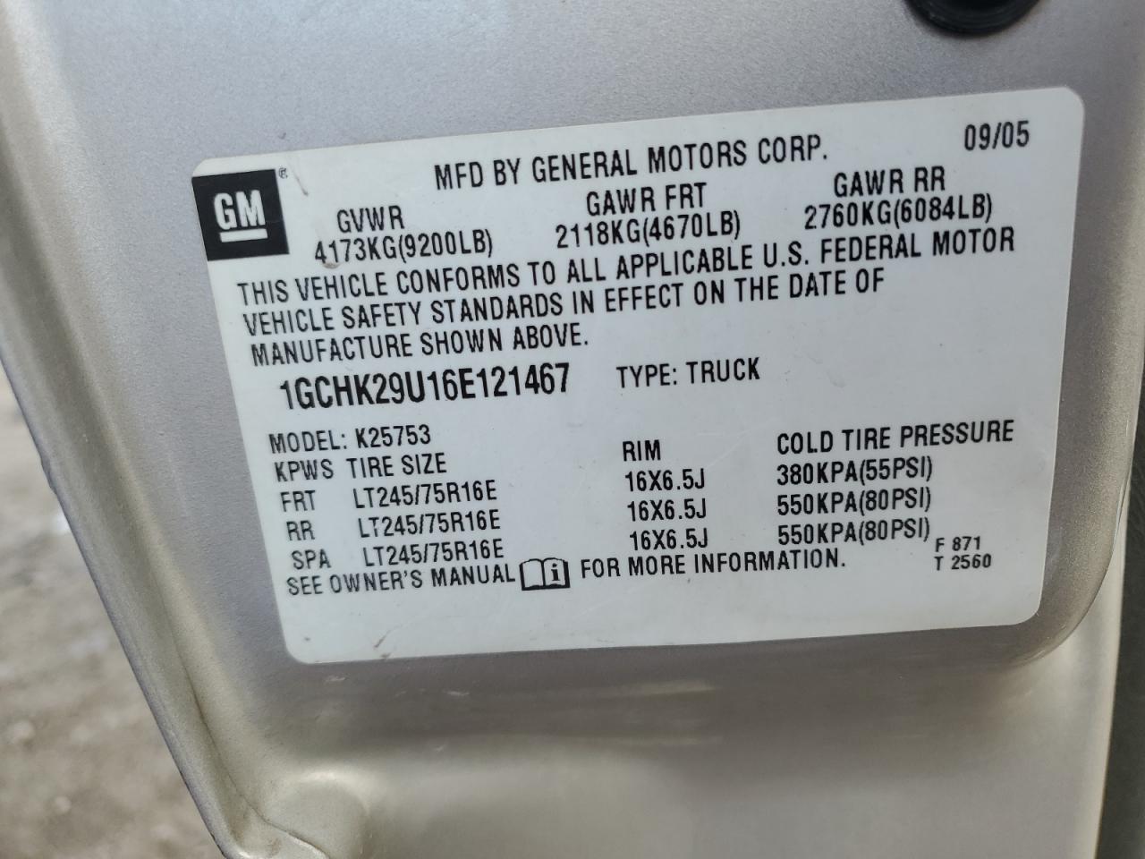 2006 Chevrolet Silverado VIN 1GCHK29U16E121467 Copart auction photo, all over damage thumbnail 13