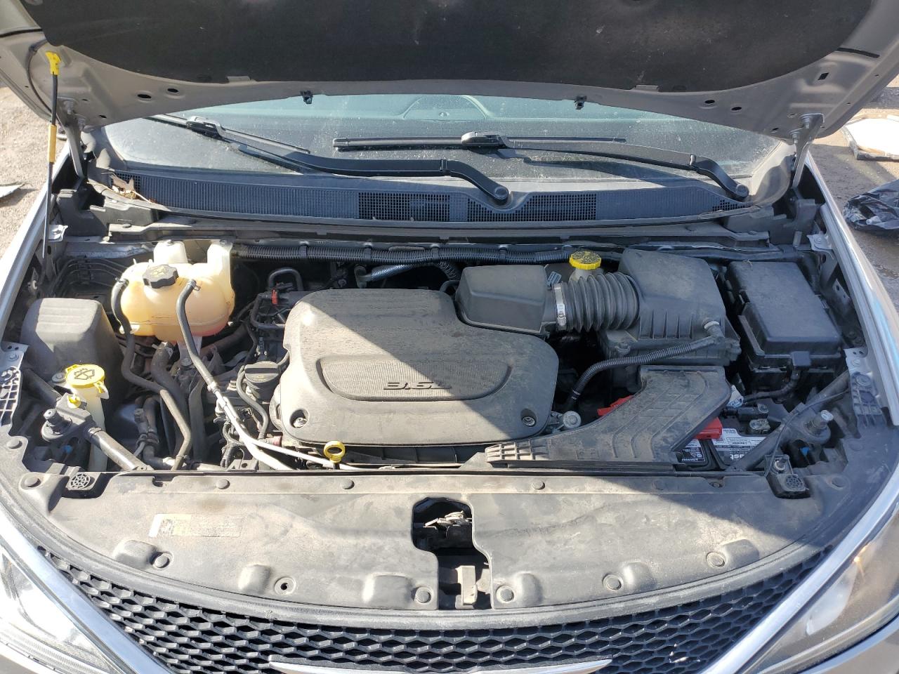 2020 Chrysler Pacifica VIN 2C4RC1BGXLR280776 Copart auction photo, side damage thumbnail 12