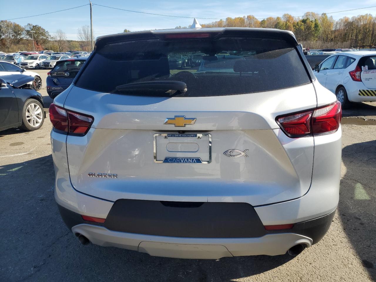 2020 Chevrolet Blazer VIN 3GNKBCR47LS653004 Copart auction photo, front end / minor dent/scratches damage thumbnail 6