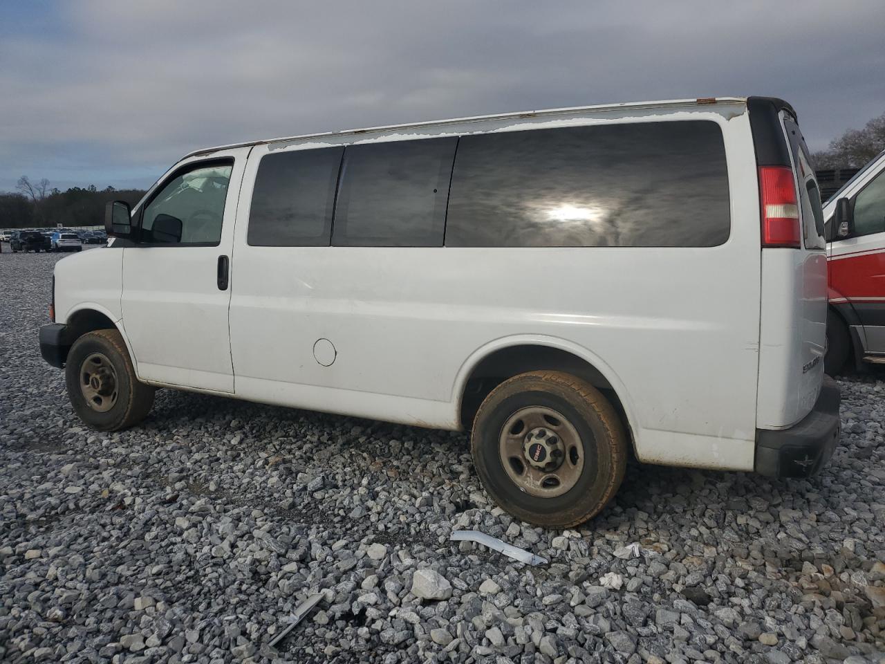 2008 GMC Savana VIN 1GJHG35K781149854 Copart auction photo, all over damage thumbnail 2