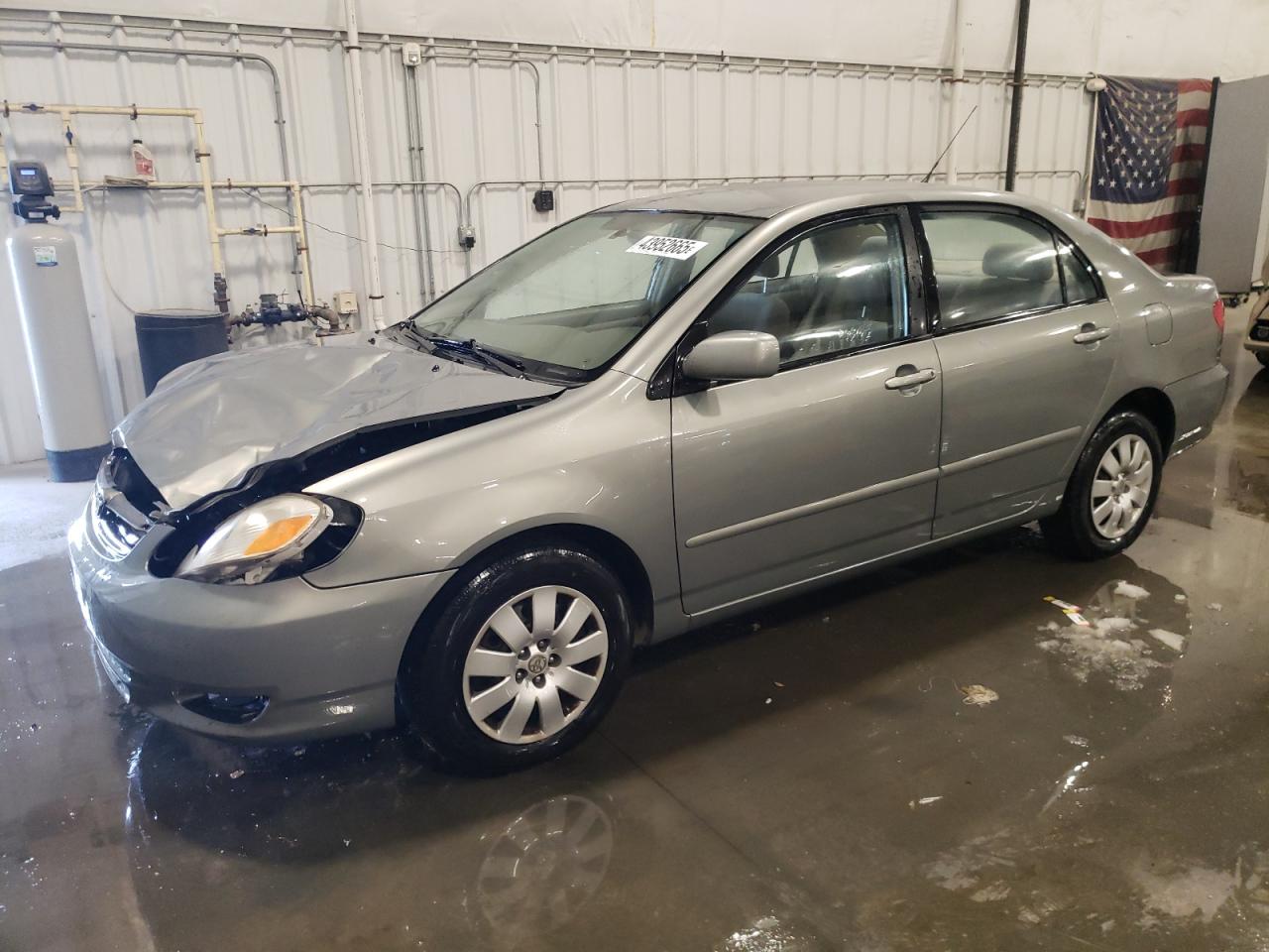 2004 Toyota Corolla VIN 1NXBR32E74Z272113