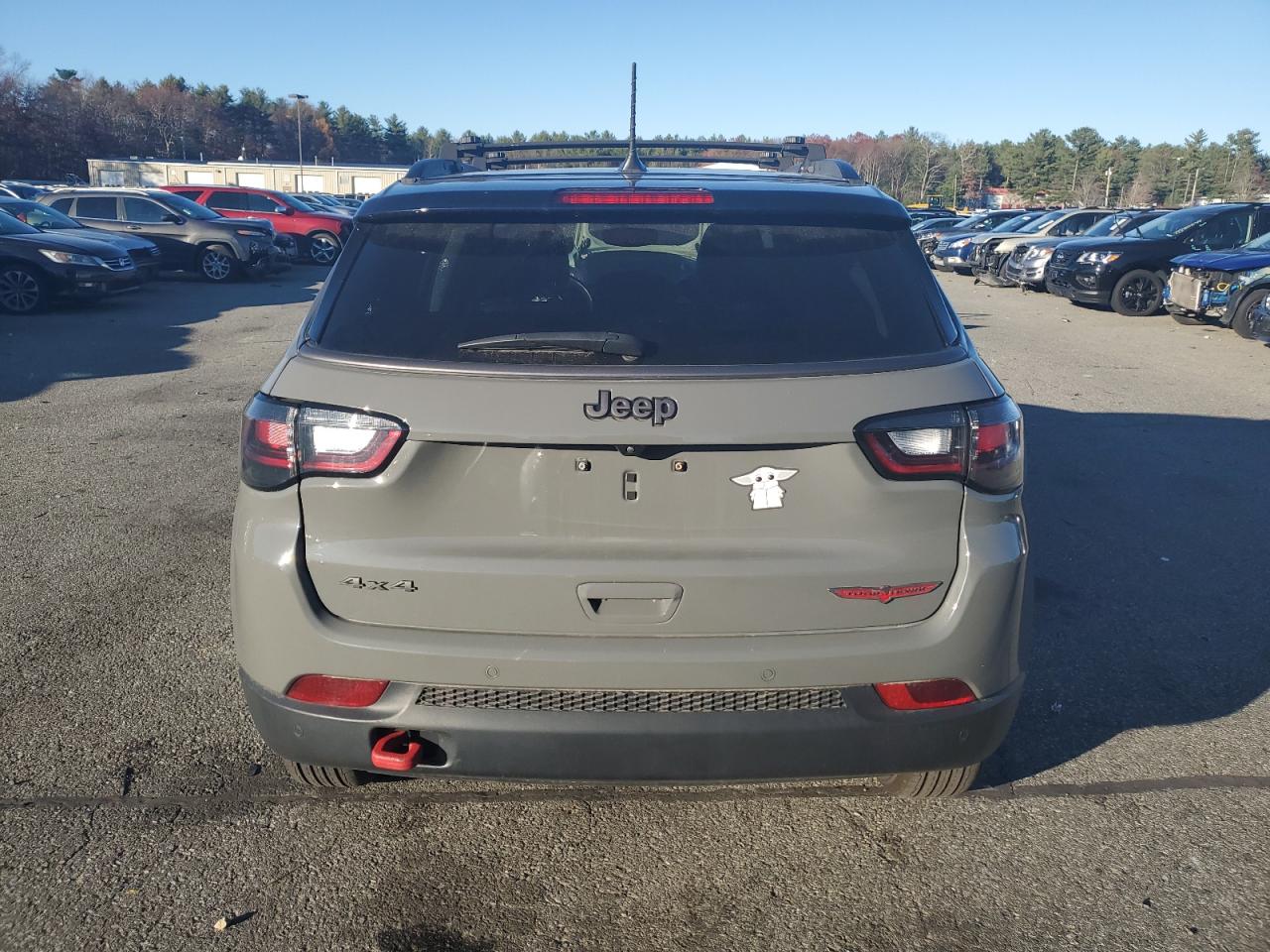 2022 Jeep Compass VIN 3C4NJDDB4NT135918 Copart auction photo, all over damage thumbnail 6