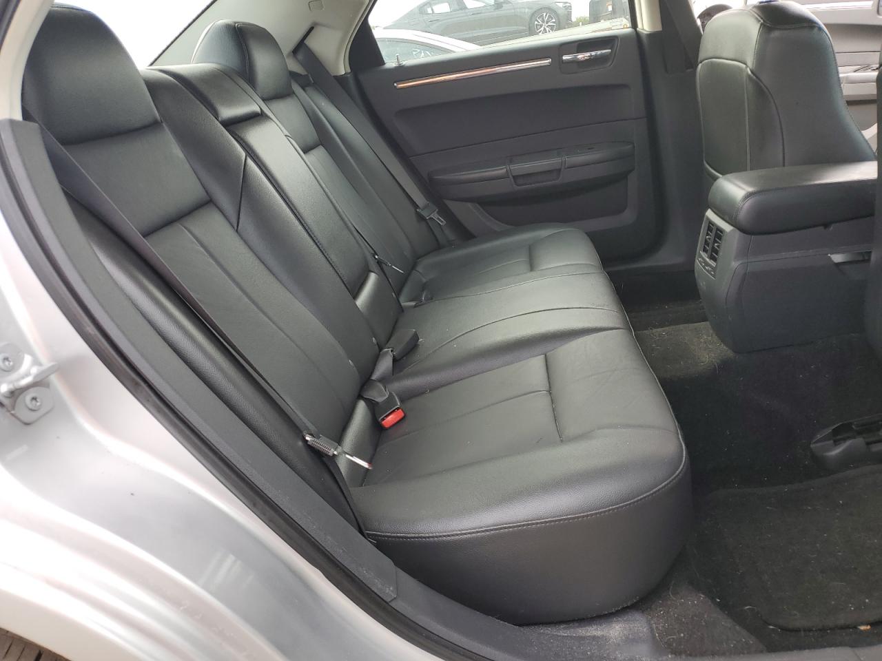2009 Chrysler 300 VIN 2C3LK53V89H561183 Copart auction photo, front end / side damage thumbnail 10