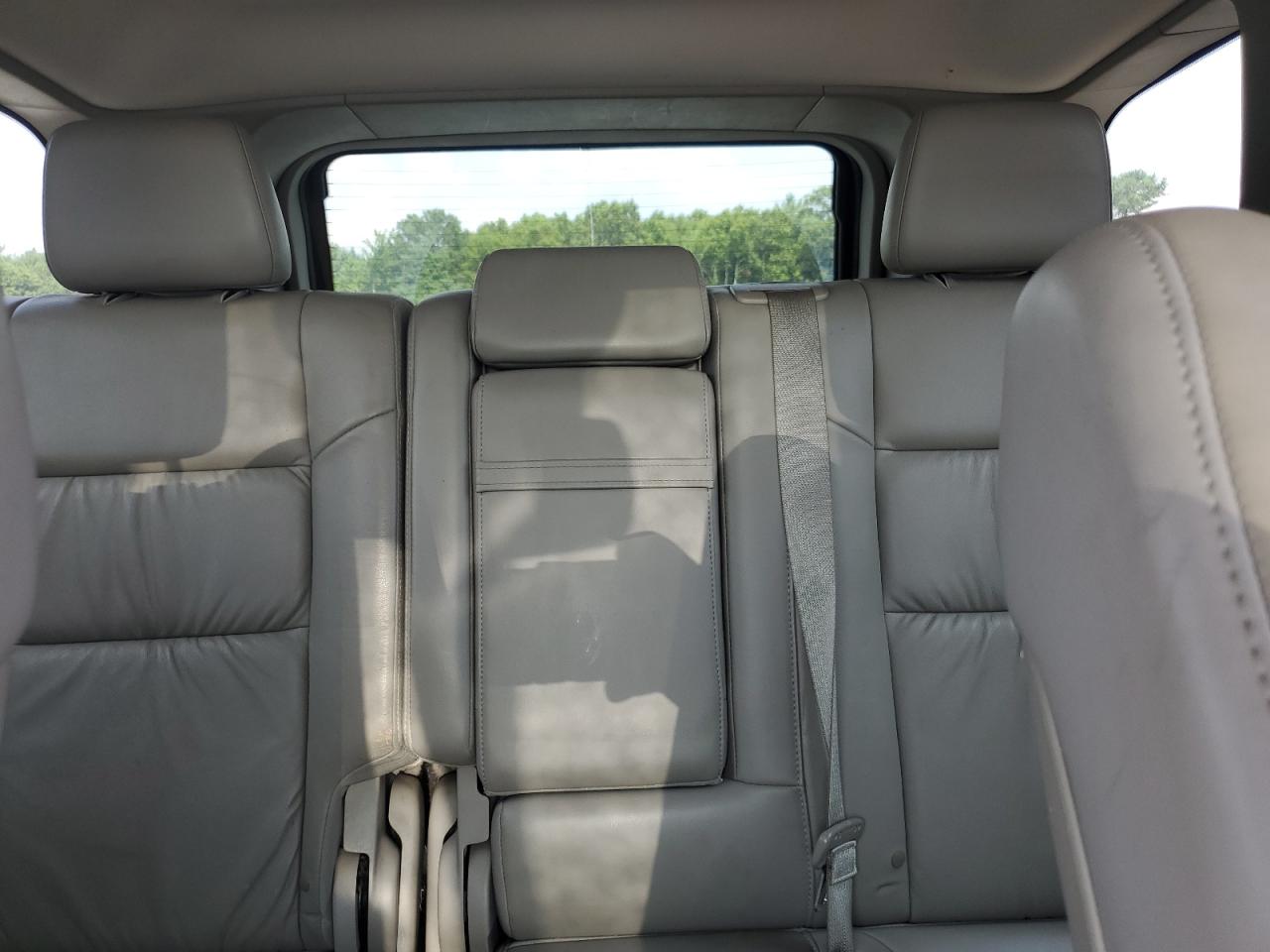 2011 Jeep Grand Cherokee VIN 1J4RR4GG4BC721067 Copart auction photo, front end / undercarriage damage thumbnail 10