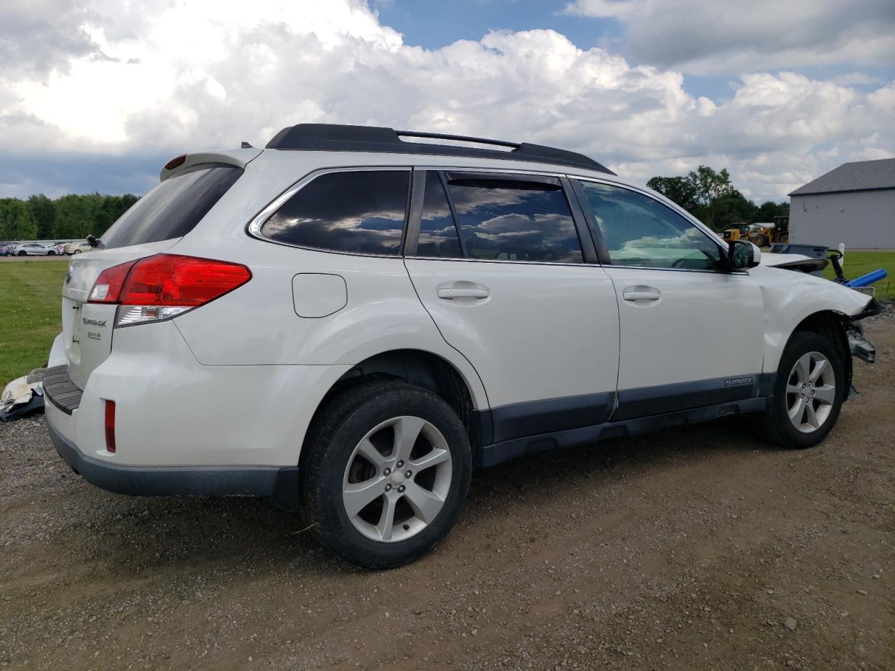2014 Subaru Outback VIN 4S4BRBCC7E3312558 Copart auction photo, front end / rear end damage thumbnail 3
