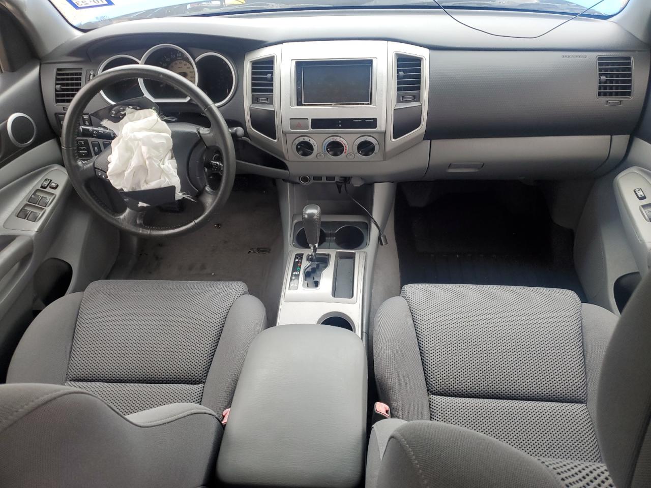 2010 Toyota Tacoma VIN 3TMJU4GN1AM105081 Copart auction photo, front end damage thumbnail 8