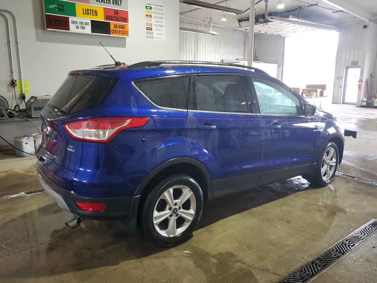 2014 Ford Escape VIN 1FMCU9GX8EUA44042 Copart auction photo, front end / minor dent/scratches damage thumbnail 3