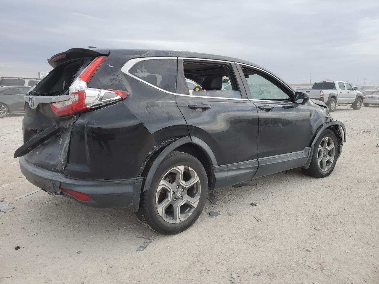 2017 Honda CR-V VIN 7FARW1H81HE012245 Copart auction photo, front end / rear end damage thumbnail 3