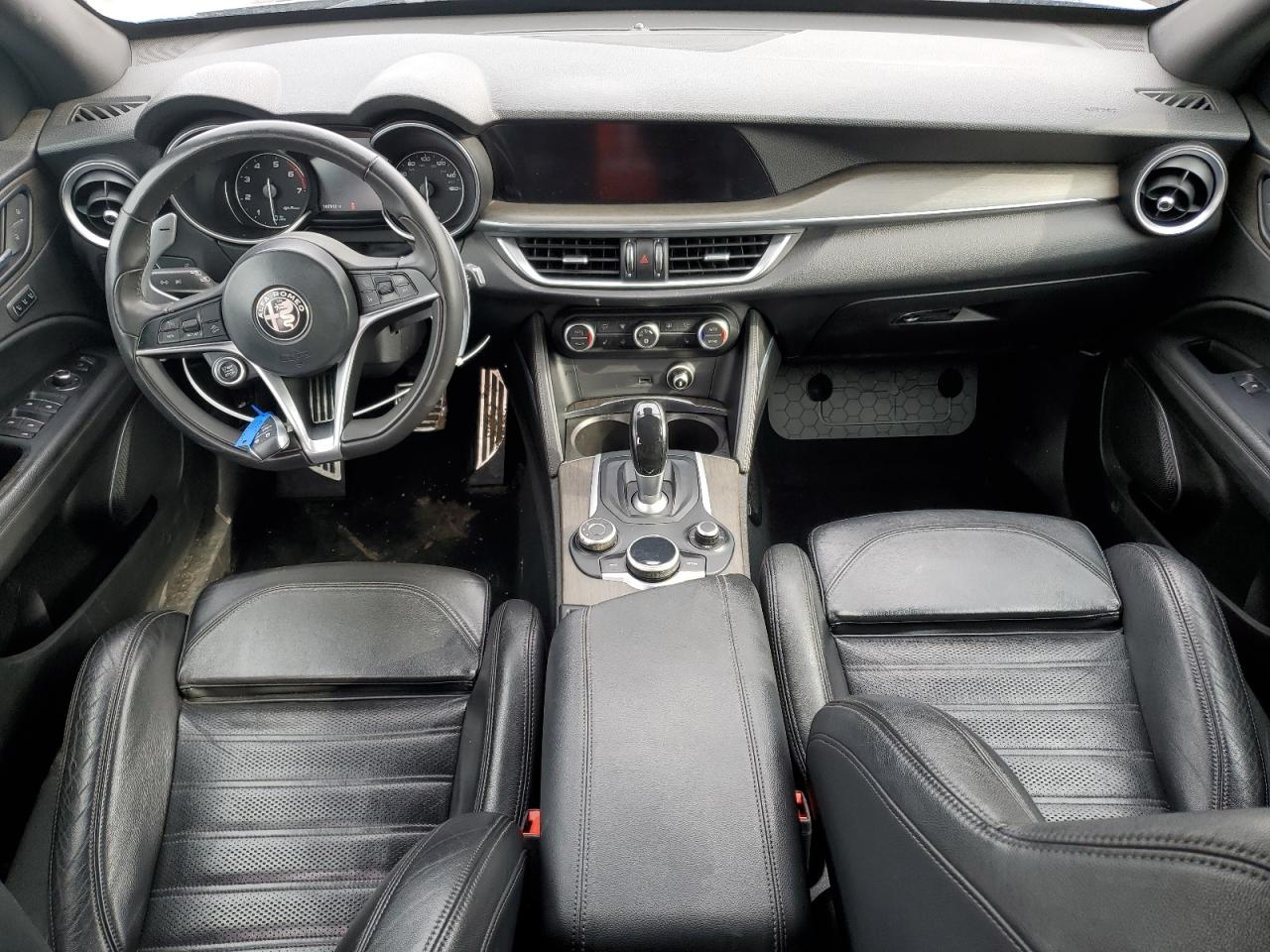 2018 Alfa Romeo Stelvio VIN ZASFAKNN7J7B81945 Copart auction photo, normal wear damage thumbnail 8