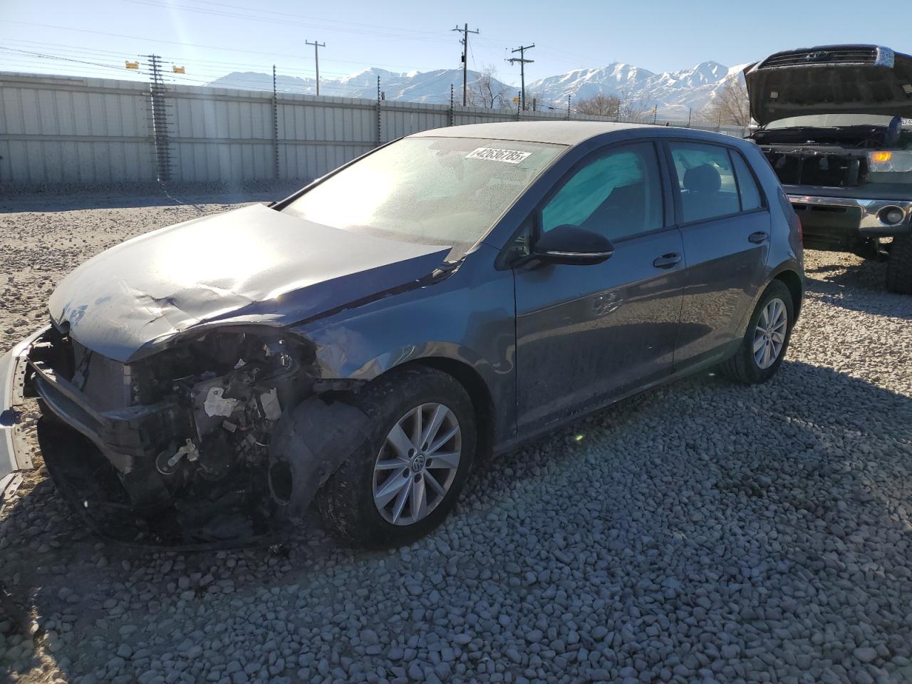 2018 Volkswagen Golf VIN 3VWG17AU7JM251664