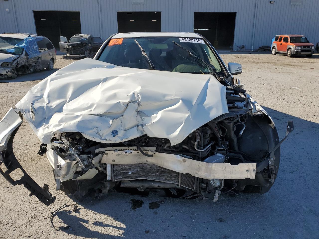 2011 Mercedes-Benz C-klasse VIN WDDGF5EBXBR172724 Copart auction photo, front end damage thumbnail 5