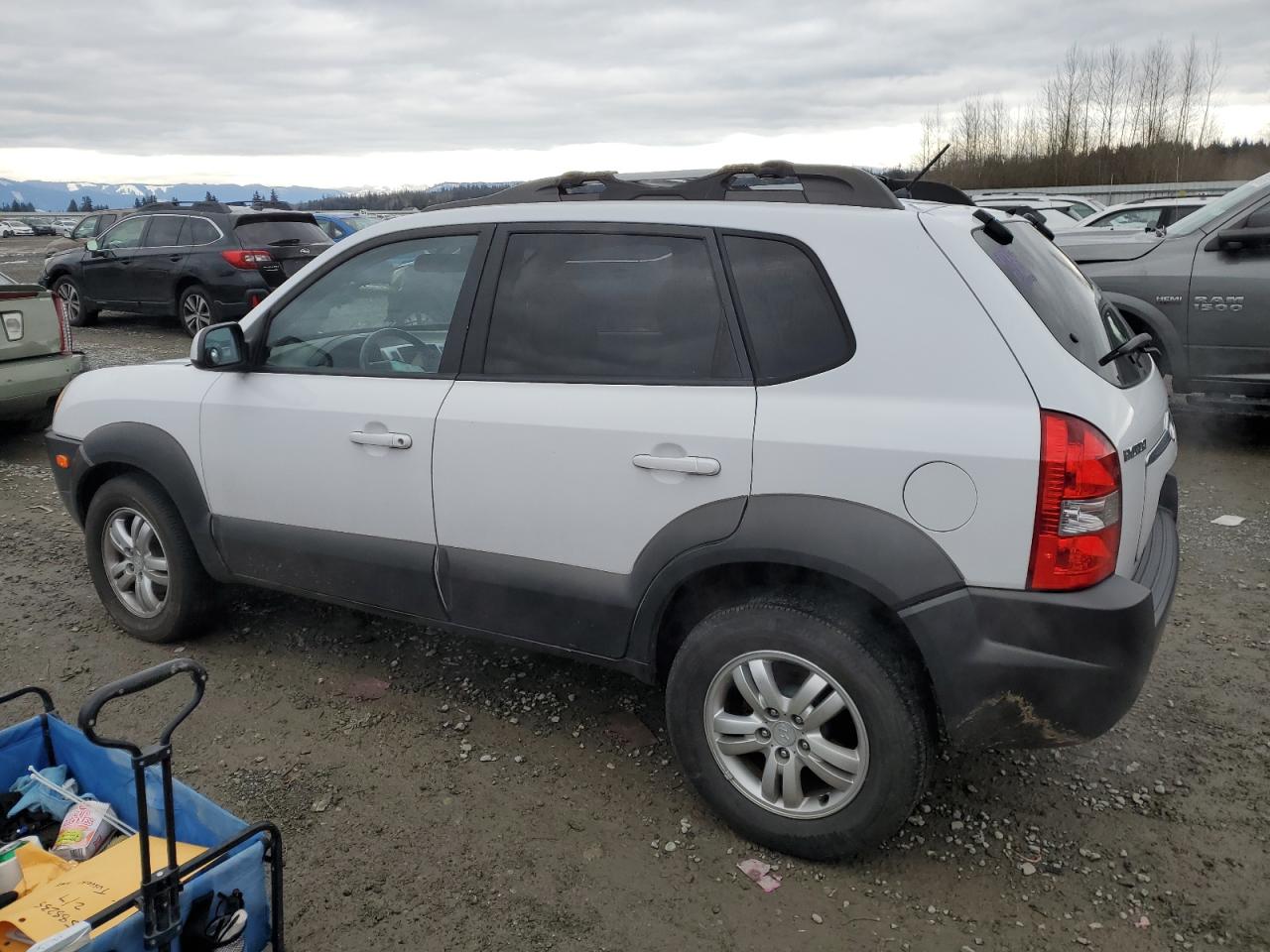 2007 Hyundai Tucson VIN KM8JN12D37U636938 Copart auction photo, front end damage thumbnail 2