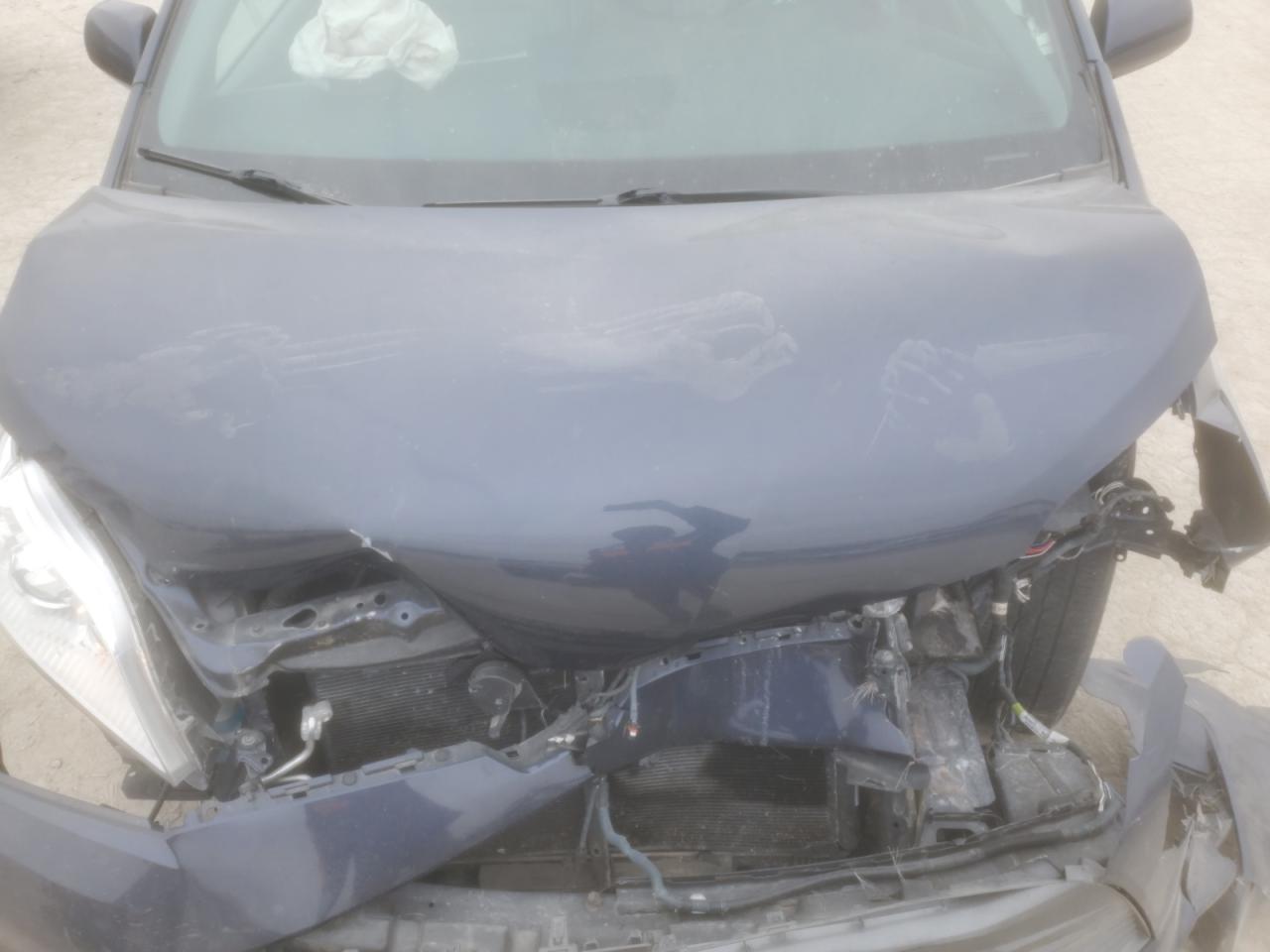 2018 Toyota Sienna VIN 5TDYZ3DC1JS958089 Copart auction photo, front end damage thumbnail 12