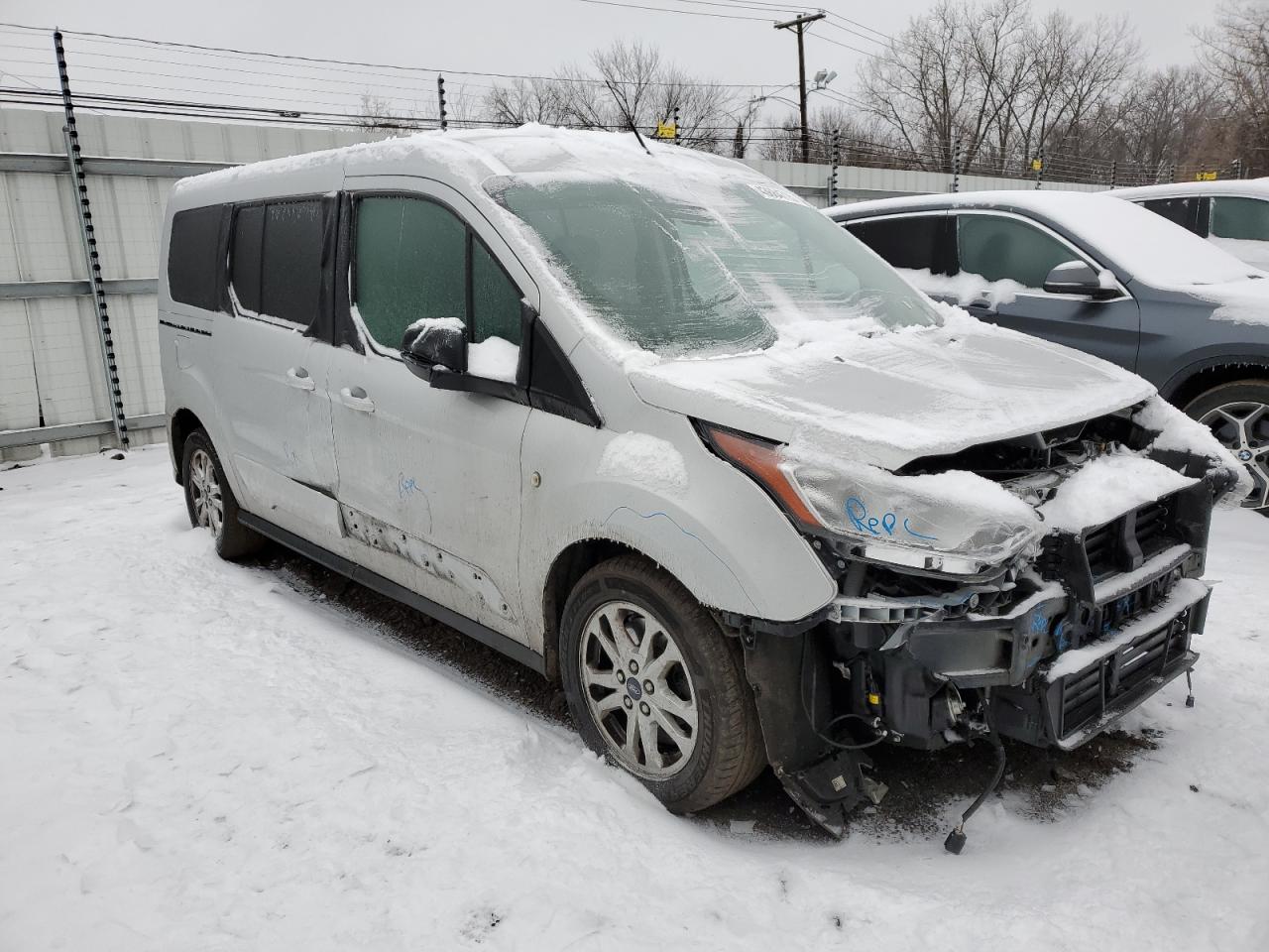 2019 Ford Transit VIN NM0GS9F21K1416199 Copart auction photo, front end / side damage thumbnail 4