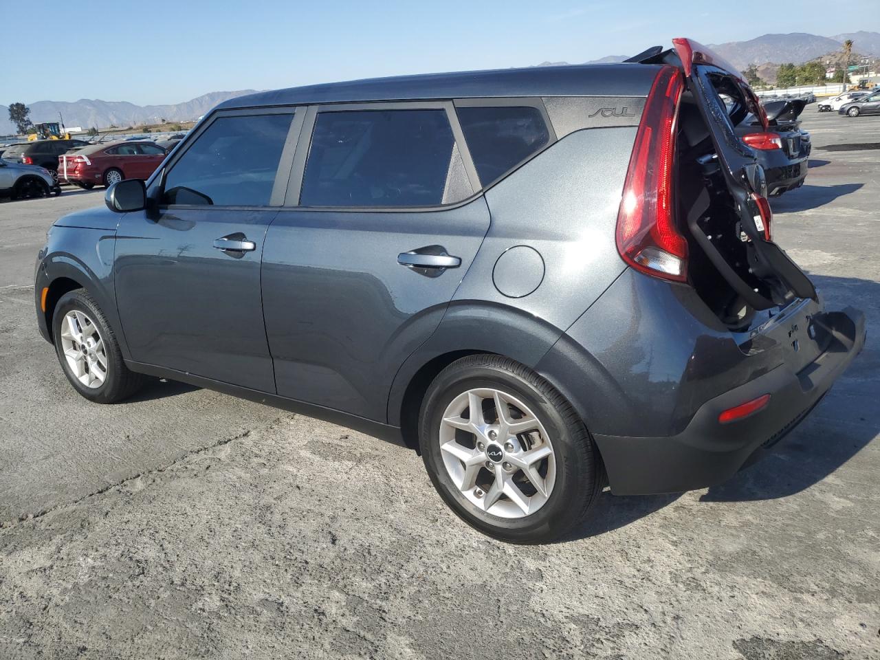 2022 KIA Soul VIN KNDJ23AU9N7836115 Copart auction photo, rear end / side damage thumbnail 2