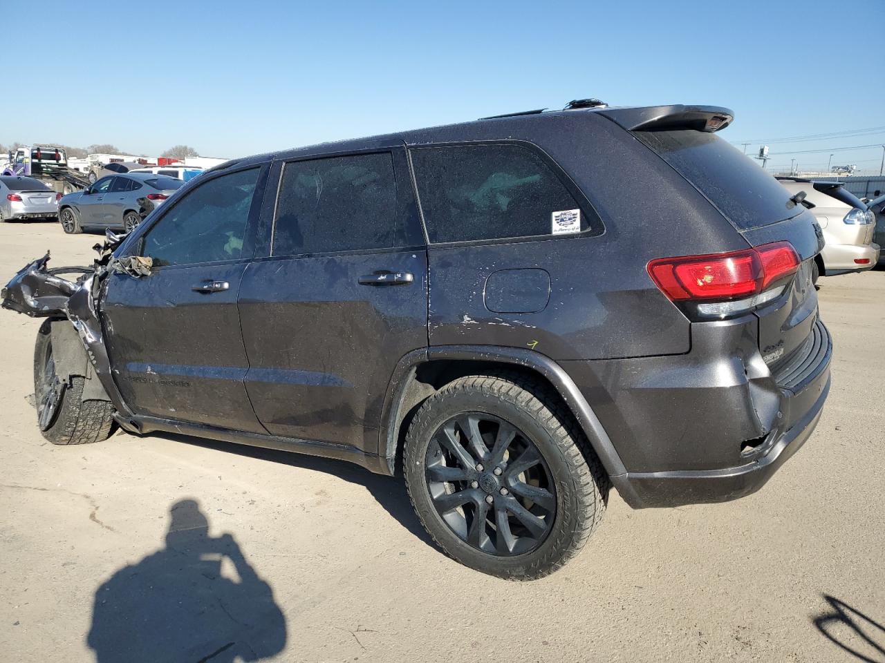 2018 Jeep Grand Cherokee VIN 1C4RJFAG5JC256914 Copart auction photo, rollover / undercarriage damage thumbnail 2