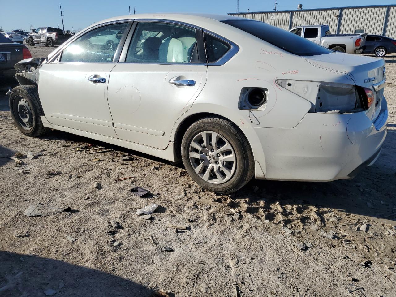 2016 Nissan Altima VIN 1N4AL3AP1GC189149 Copart auction photo, all over damage thumbnail 2