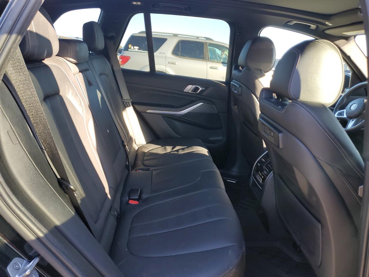 2022 BMW X5 VIN 5UXCR6C00N9L89967 Copart auction photo, front end damage thumbnail 11