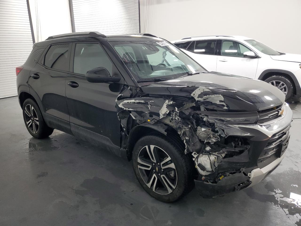 2023 Chevrolet TrailBlazer VIN KL79MRSL8PB181321 Copart auction photo, front end damage thumbnail 4