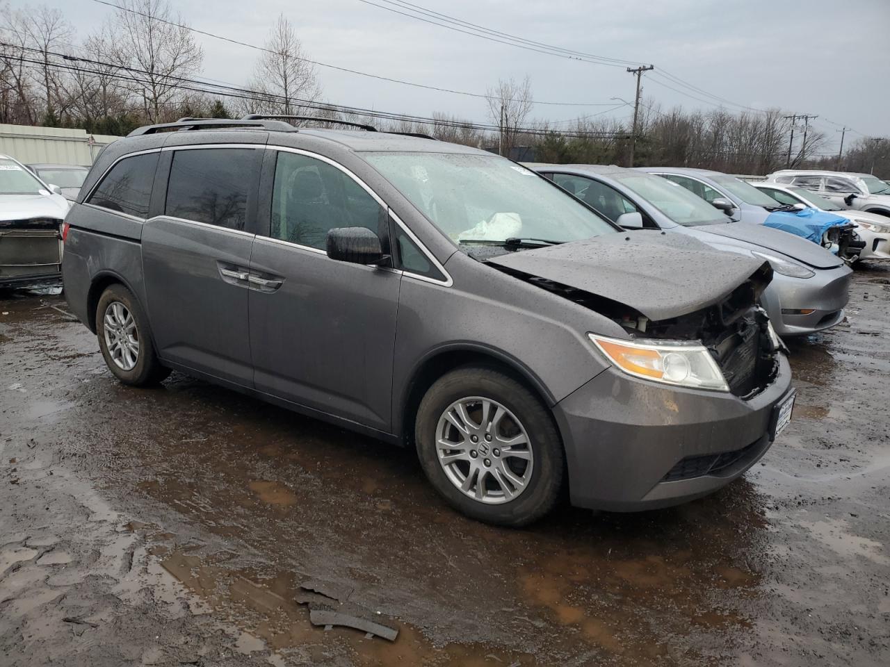 2013 Honda Odyssey VIN 5FNRL5H64DB081872 Copart auction photo, front end / side damage thumbnail 4