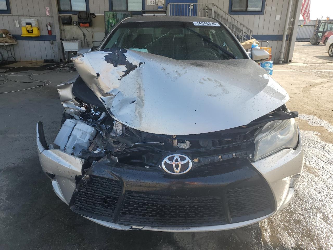 2016 Toyota Camry VIN 4T1BF1FK8GU591117 Copart auction photo, front end damage thumbnail 5