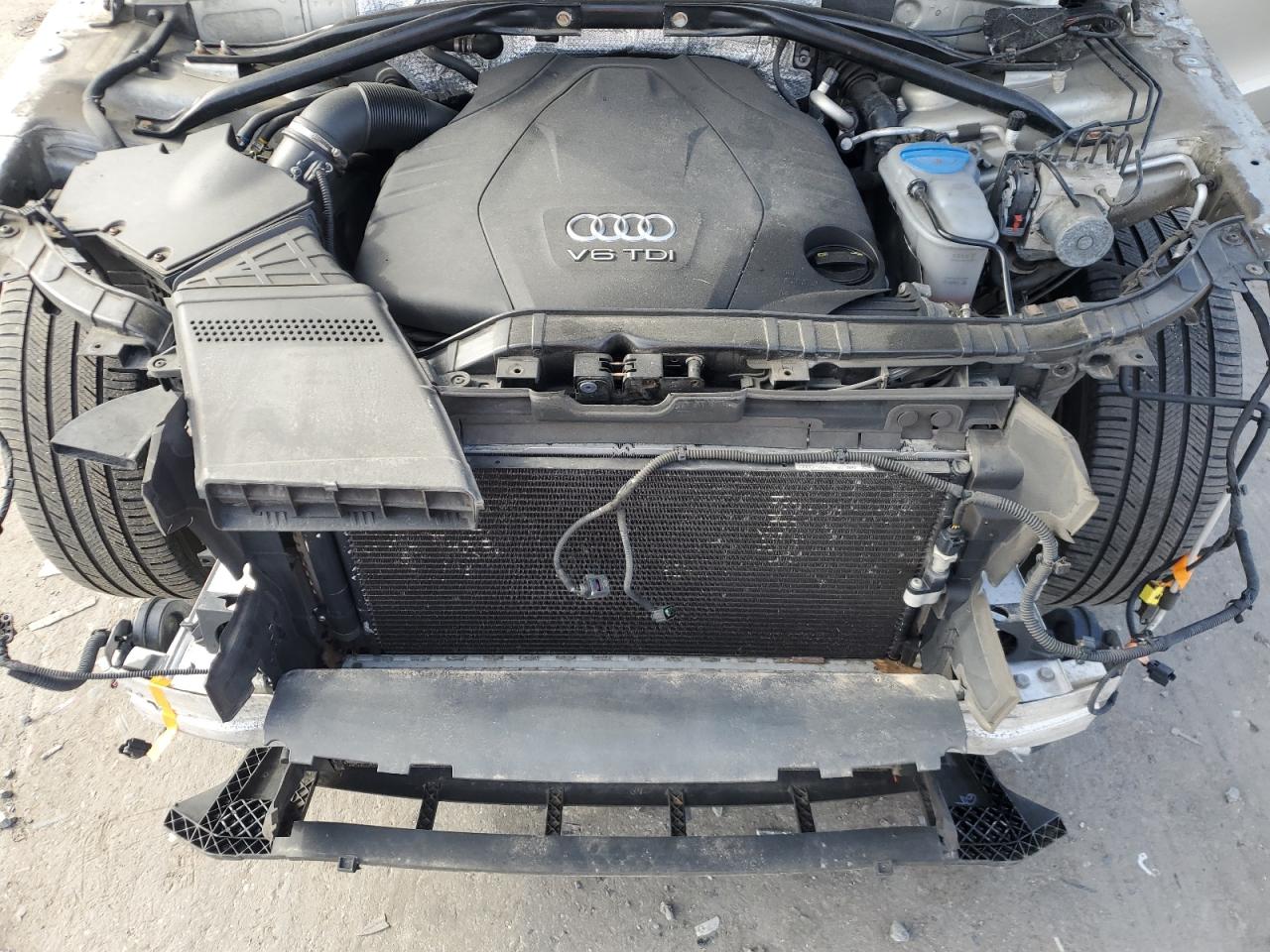 2014 Audi Q5 VIN WA1CMAFP3EA031122 Copart auction photo, front end / minor dent/scratches damage thumbnail 13