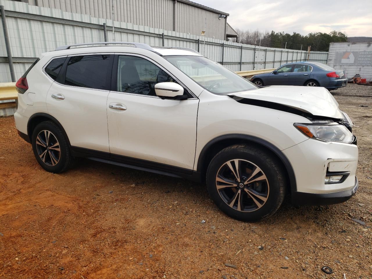 2019 Nissan Rogue VIN JN8AT2MT2KW263493 Copart auction photo, front end / minor dent/scratches damage thumbnail 4
