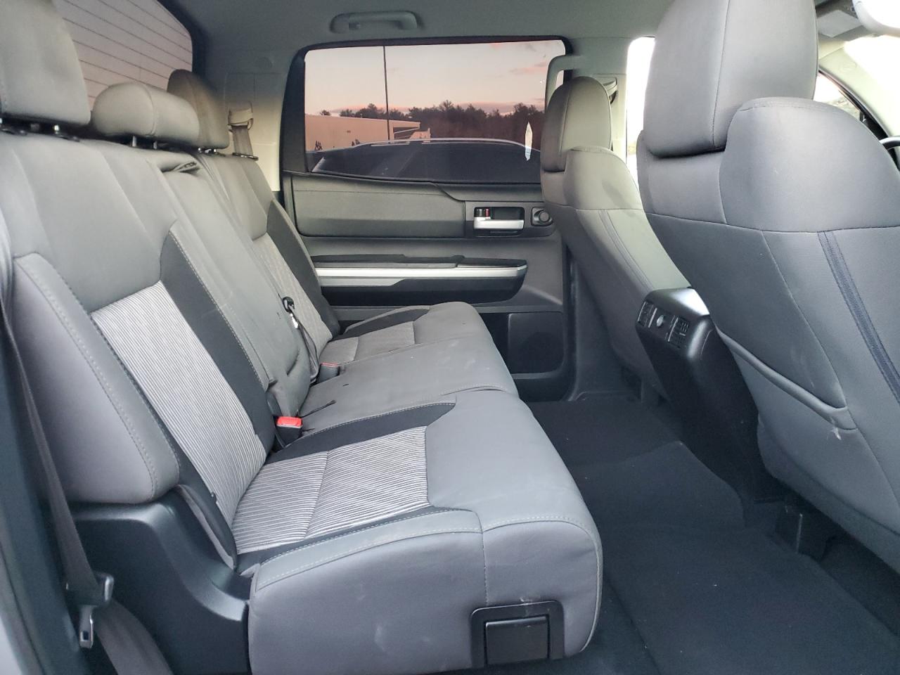 2014 Toyota Tundra VIN 5TFDY5F18EX404413 Copart auction photo, undercarriage / front end damage thumbnail 10