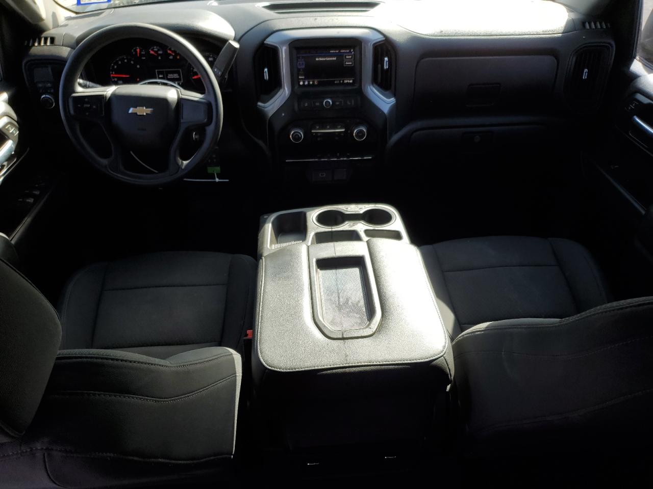 2020 Chevrolet Silverado VIN 3GCPWBEHXLG451122 Copart auction photo, rear end / minor dent/scratches damage thumbnail 8