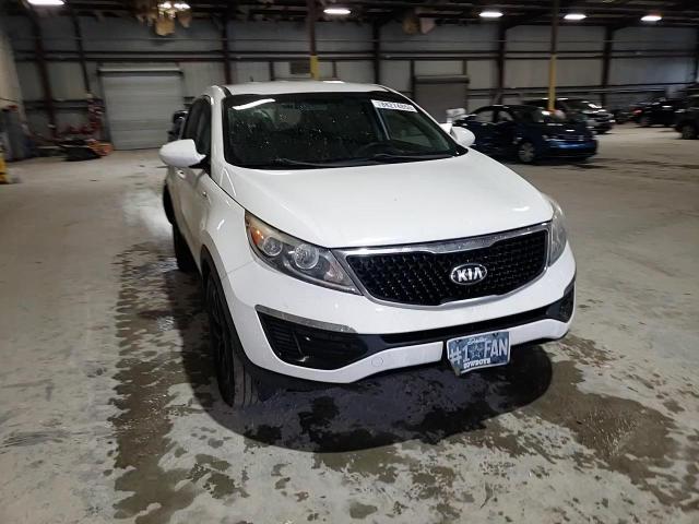 2016 KIA Sportage VIN KNDPBCAC9G7877915 Copart auction photo, rear end damage thumbnail 11