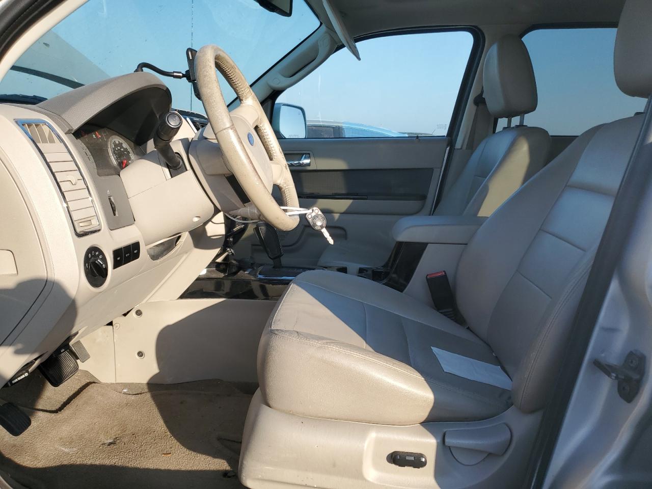 2009 Ford Escape VIN 1FMCU49319KA03296 Copart auction photo, minor dent/scratches damage thumbnail 7