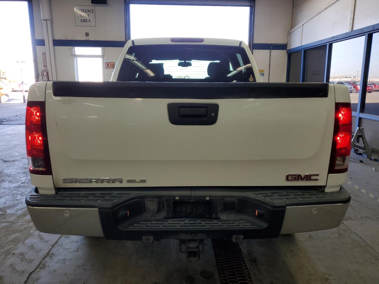 2009 GMC Sierra VIN 3GTEK23M49G138868 Copart auction photo, front end / side damage thumbnail 6