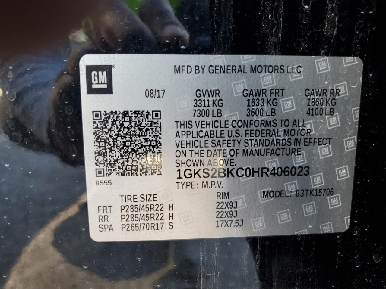 2017 GMC Yukon VIN 1GKS2BKC0HR406023 Copart auction photo, front end / minor dent/scratches damage thumbnail 13