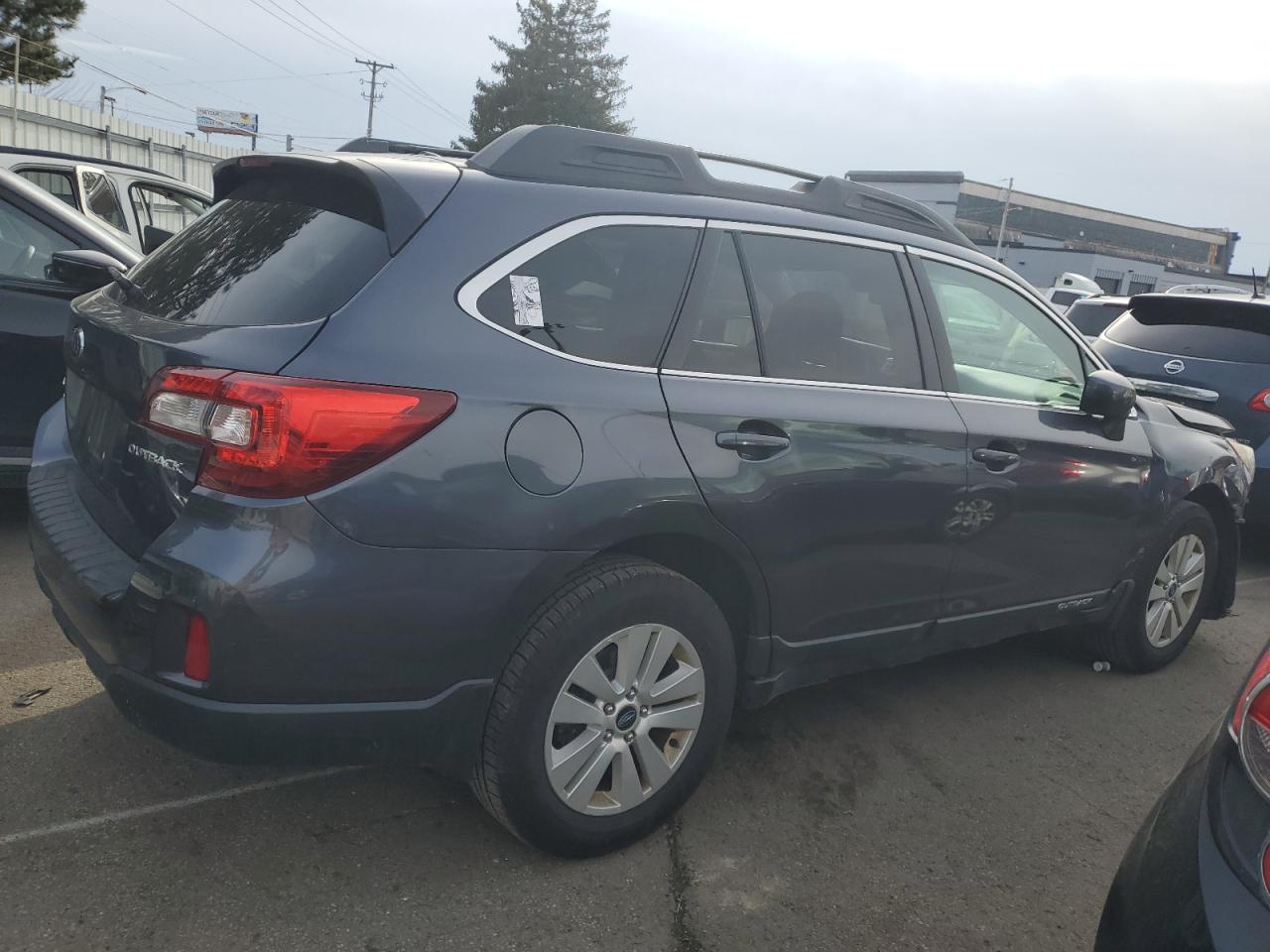 2015 Subaru Outback VIN 4S4BSBCCXF3293784 Copart auction photo, front end damage thumbnail 3