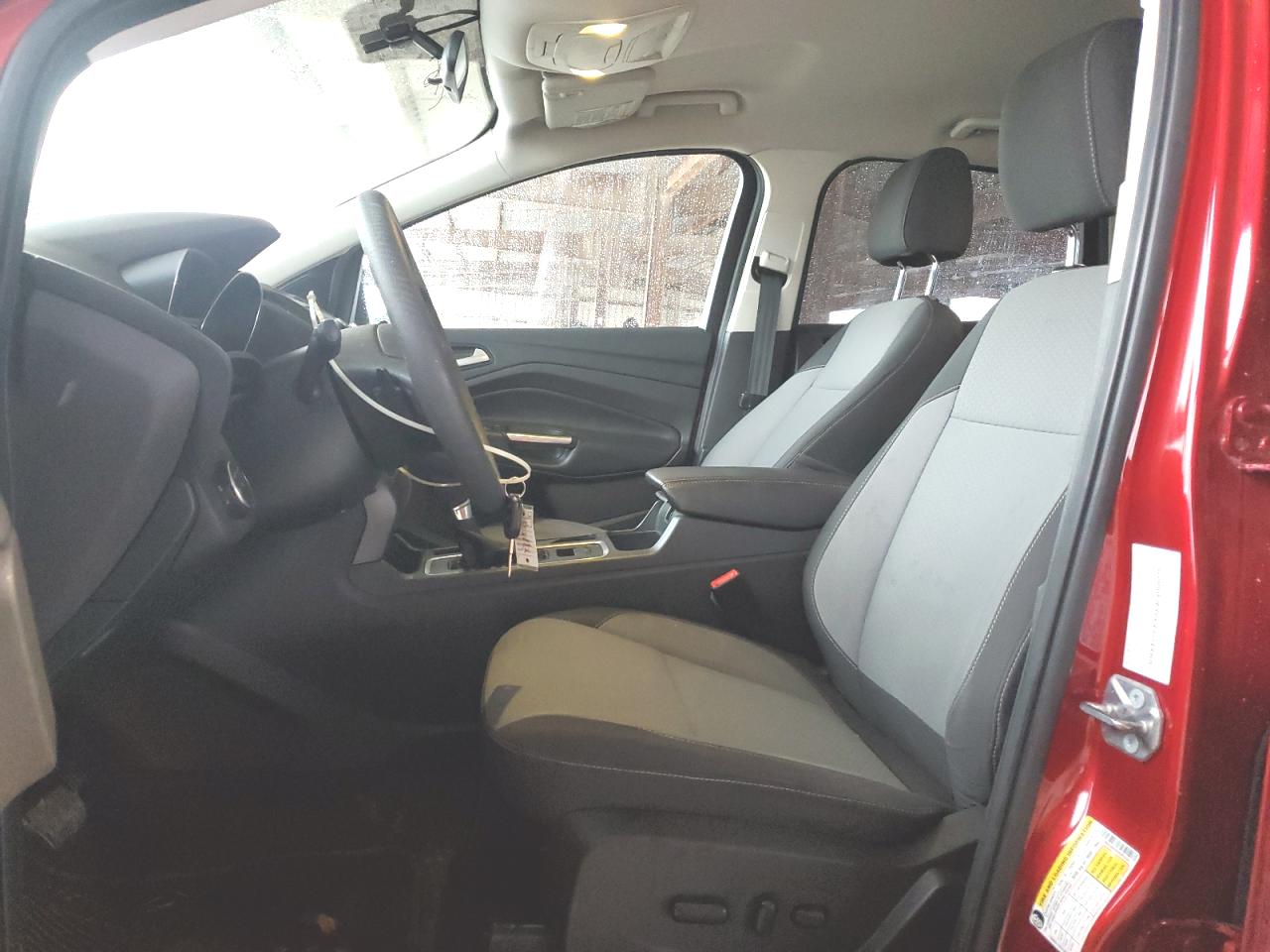 2017 Ford Escape VIN 1FMCU0GD5HUE02851 Copart auction photo, front end / minor dent/scratches damage thumbnail 7