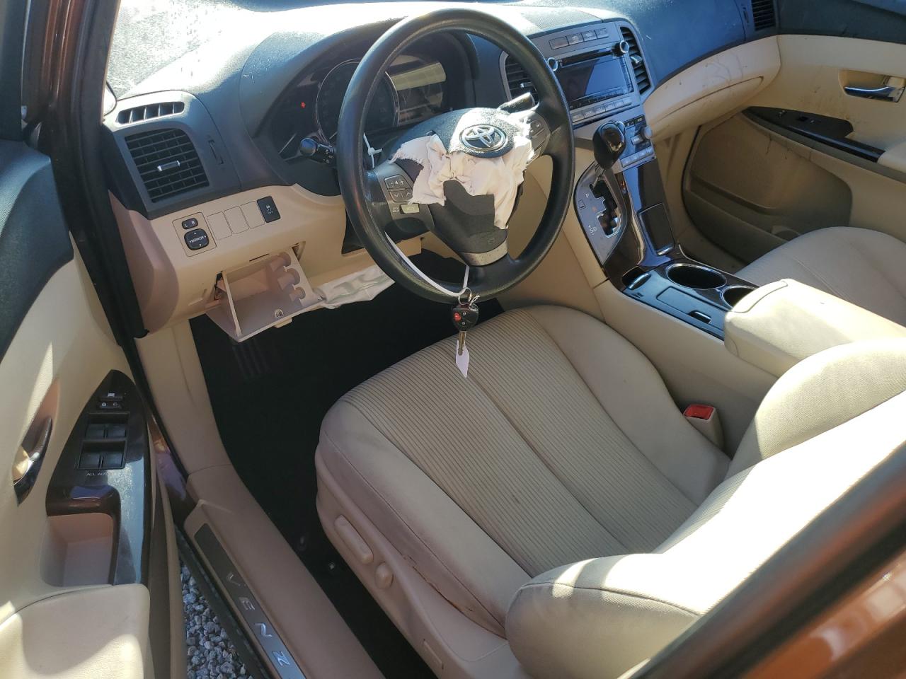 2010 Toyota Venza VIN 4T3ZA3BB4AU021354 Copart auction photo, front end / minor dent/scratches damage thumbnail 8