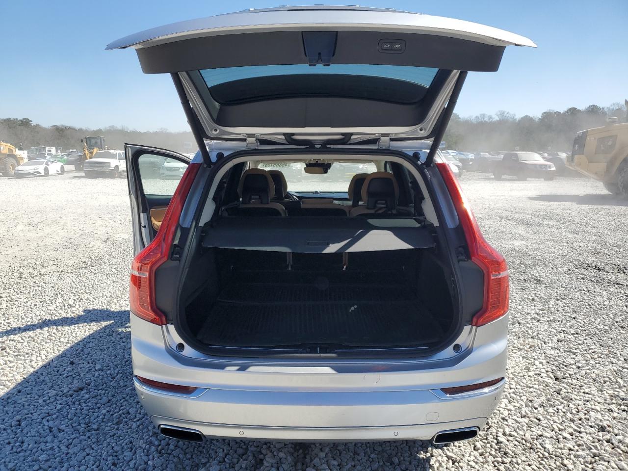 2016 Volvo XC90 VIN YV4BC0PLXG1071157 Copart auction photo, front end damage thumbnail 6