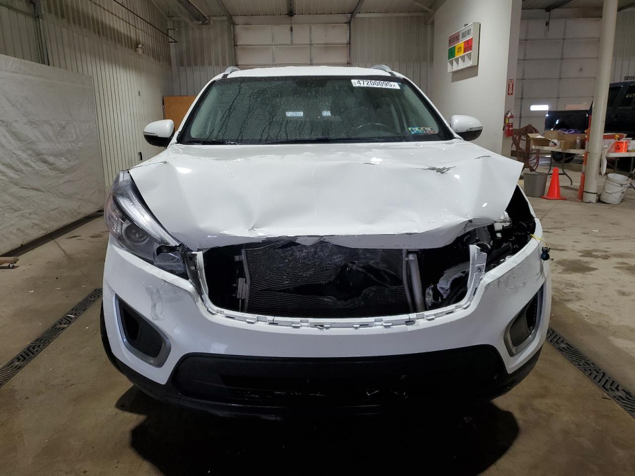 2016 KIA Sorento VIN 5XYPGDA31GG102955 Copart auction photo, front end damage thumbnail 5