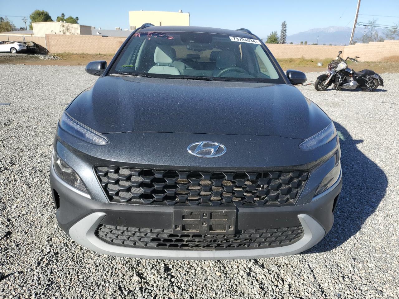 2022 Hyundai Kona VIN KM8K62AB1NU803513 Copart auction photo, side / rear end damage thumbnail 5