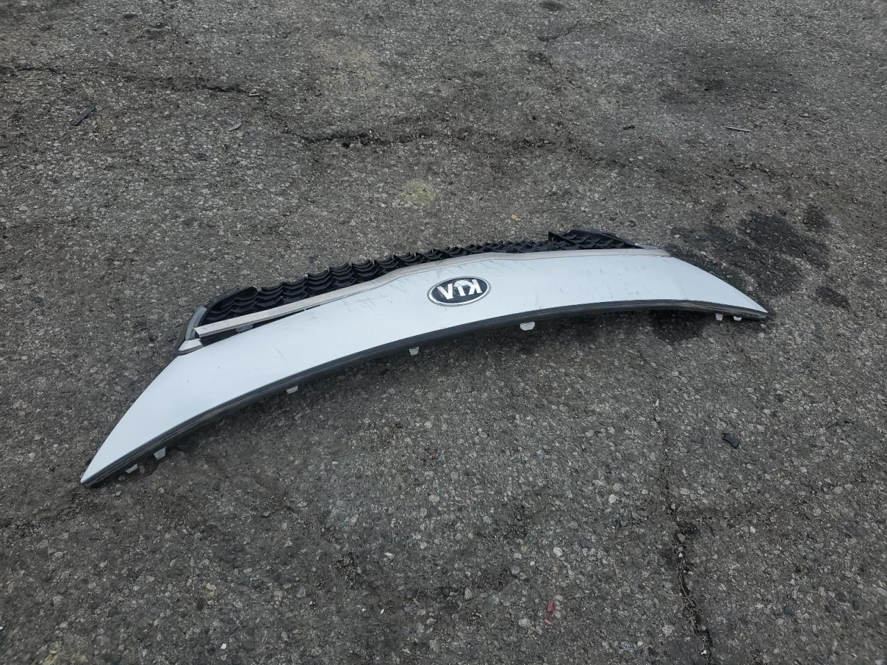 2017 KIA Forte VIN 3KPFK4A74HE017796 Copart auction photo, front end damage thumbnail 12