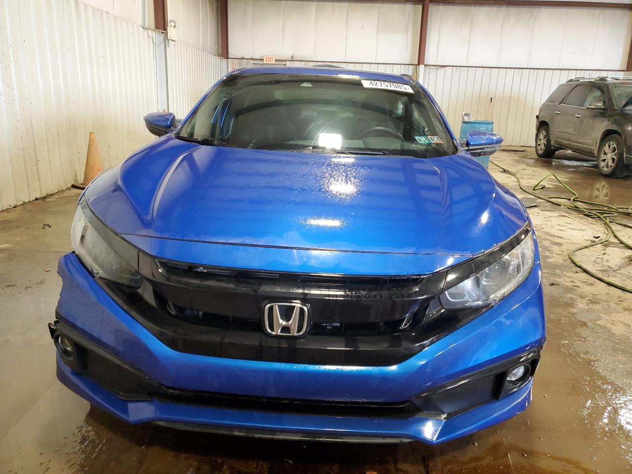 2019 Honda Civic VIN 2HGFC2F82KH525135 Copart auction photo, side / front end damage thumbnail 5