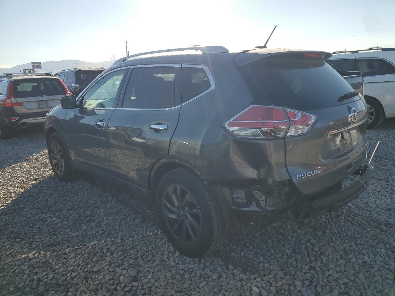 2016 Nissan Rogue VIN 5N1AT2MT3GC871541 Copart auction photo, rear end / side damage thumbnail 2