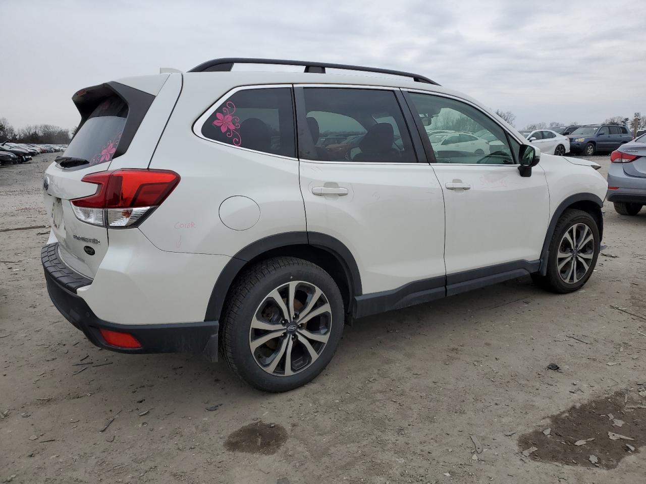 2019 Subaru Forester VIN JF2SKAUC6KH568918 Copart auction photo, front end damage thumbnail 3